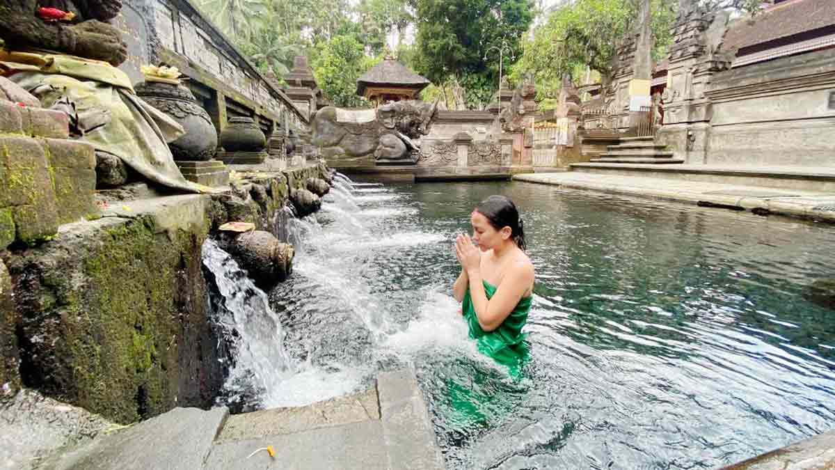 One Day West Nusa Penida Tour